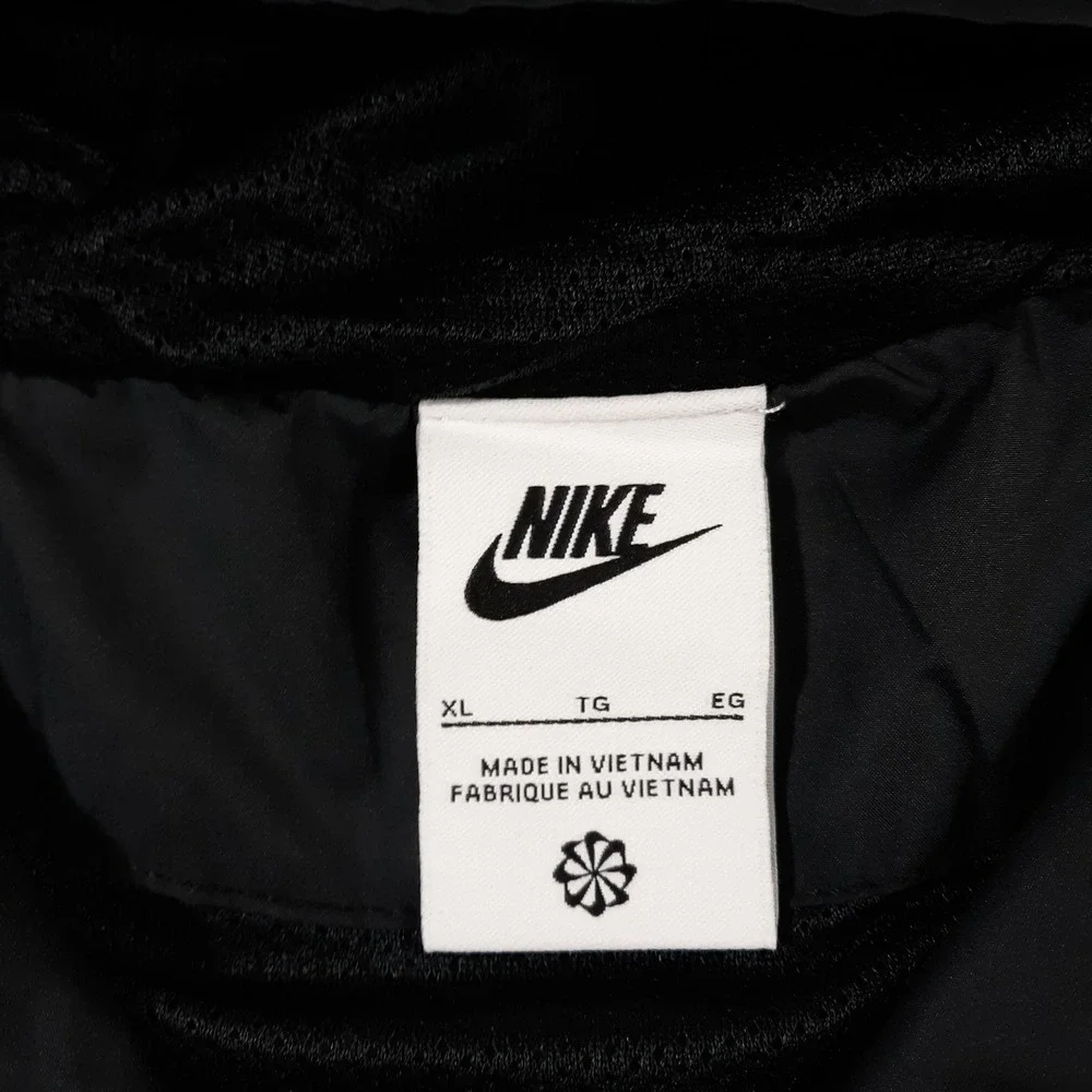 Nike Kids Boys Jacket Size XL Full Zip Windbreaker Black Mesh Lined